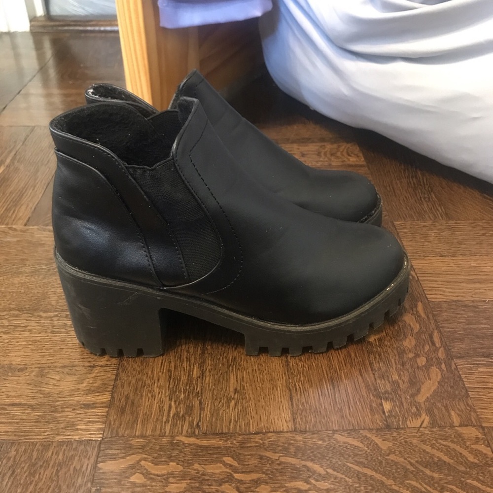 Chelsea boots